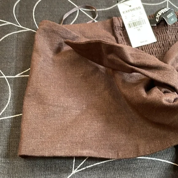 Express size XS crop top tie front knot chocolate brown NWT - Picture 3 of 5